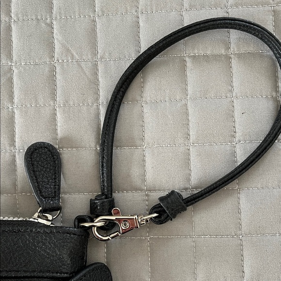 Giani Bernini Black and Silver Striped Interior Bag